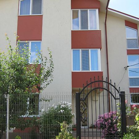 Vila Alexa كوستِنيست المظهر الخارجي الصورة