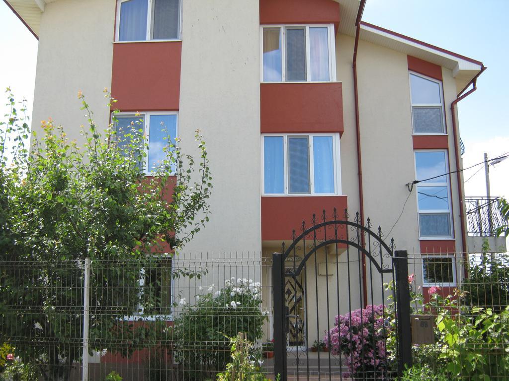 Vila Alexa كوستِنيست المظهر الخارجي الصورة